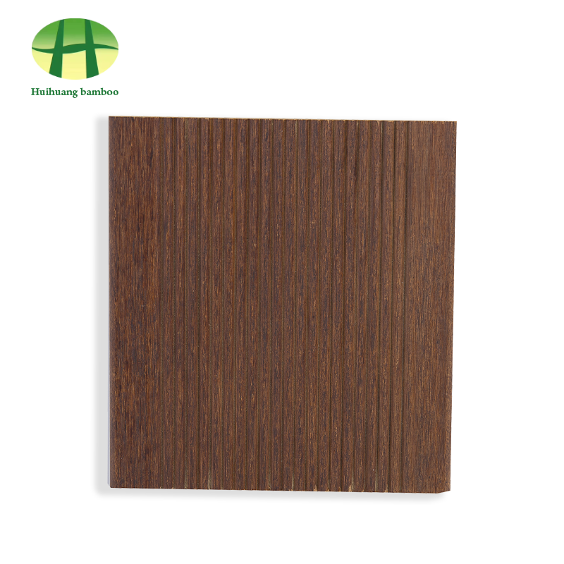 Небольшой волнистый бамбуковый пол