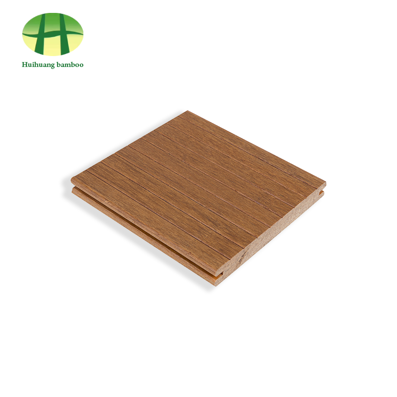 Бамбуковый пол с небольшими канавками