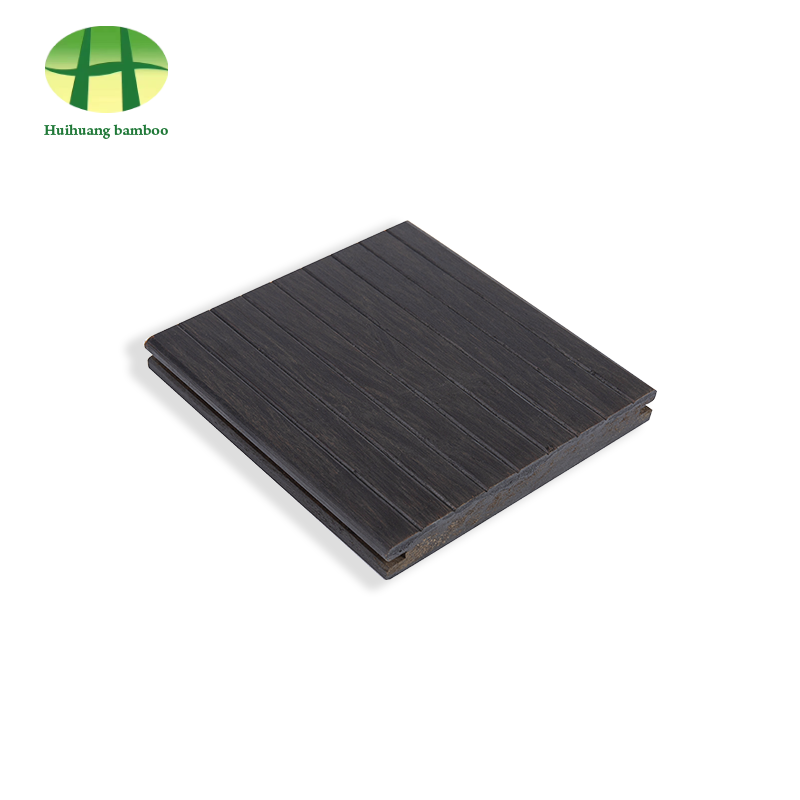 Бамбуковый пол с небольшими канавками