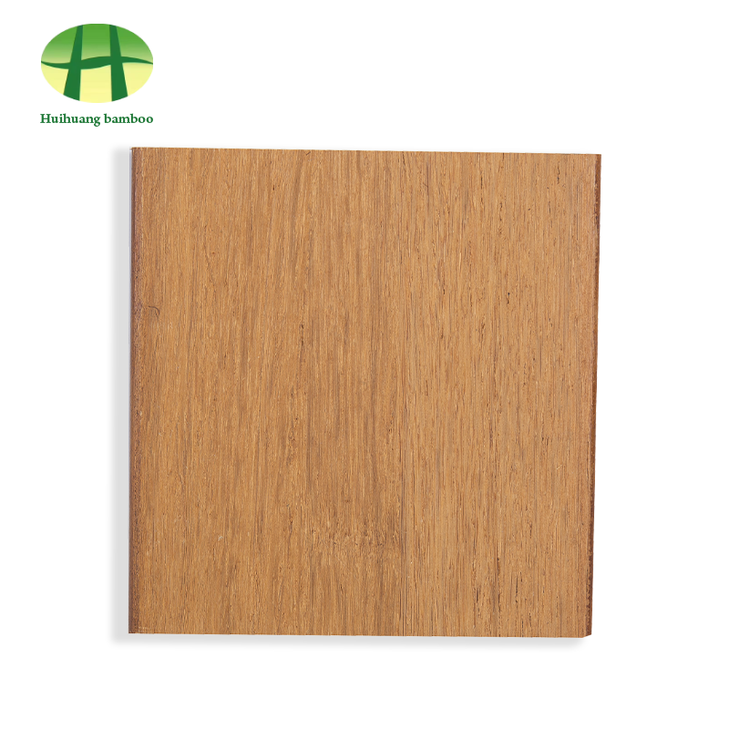 Глянцевый тяжелый бамбуковый пол натурального цвета